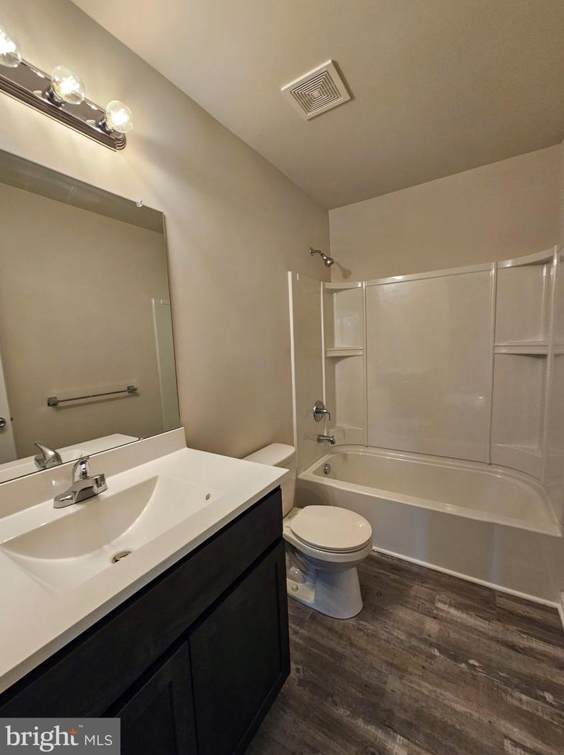 34 Noble St, Millville NJ  08332-4229 exterior