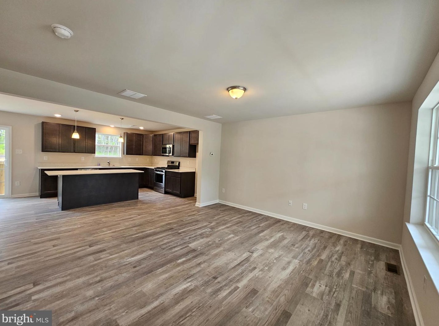 34 Noble St, Millville NJ  08332-4229 exterior