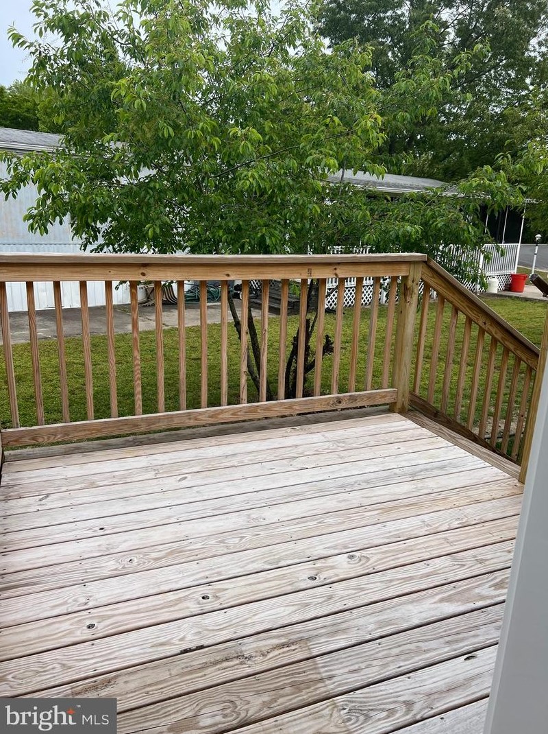 16 Jfk Blvd, Millville NJ  08332-4409 exterior