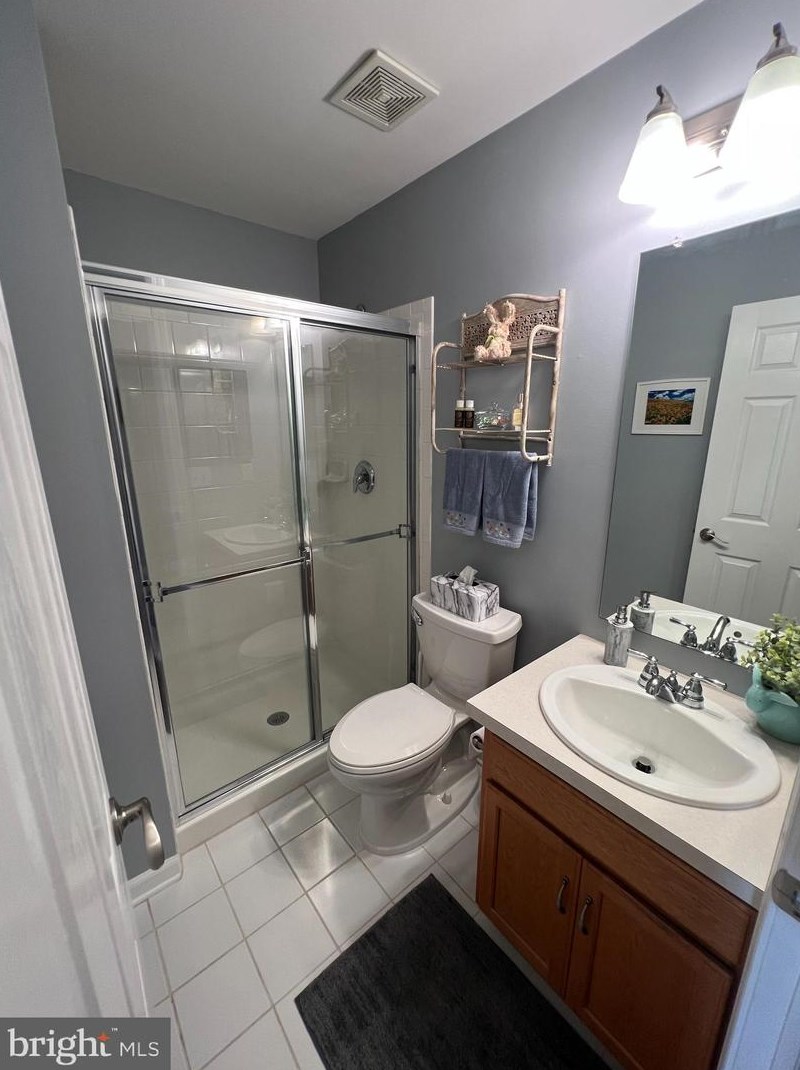 143 Cottage St, Millville NJ 08332-4829 exterior