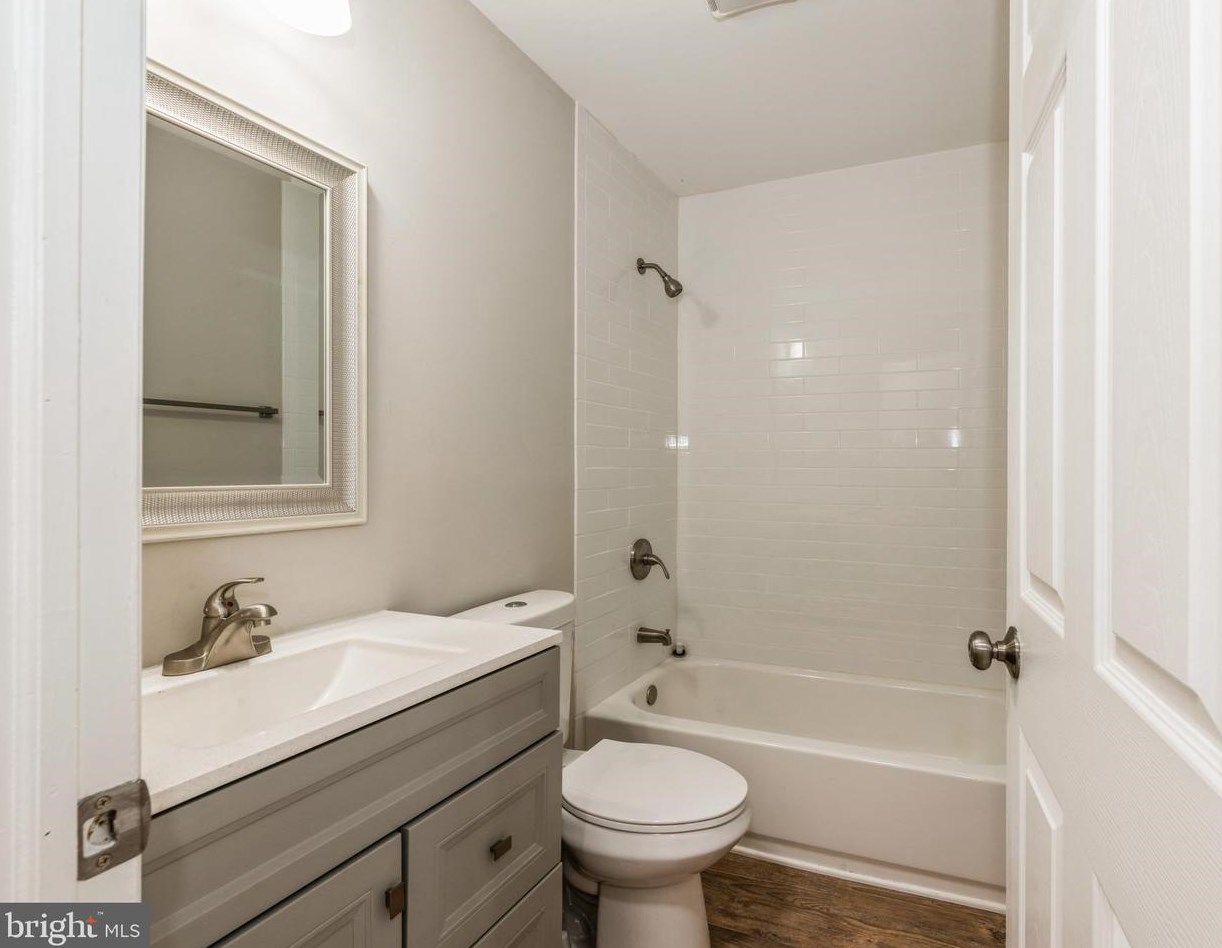 1388 Venus Dr, Vineland NJ  08360-2661 exterior