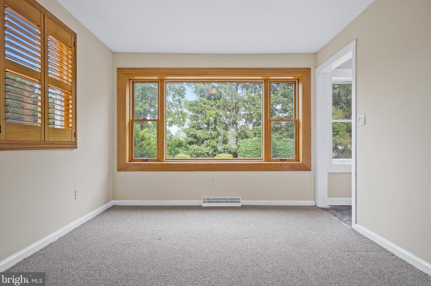 803 Highland Ave, Vineland NJ  08361-6149 exterior