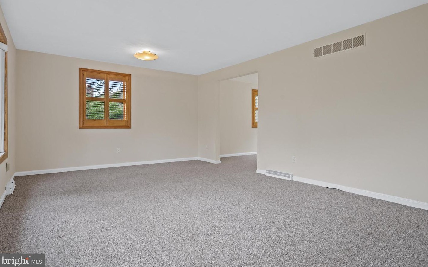 803 Highland Ave, Vineland NJ  08361-6149 exterior