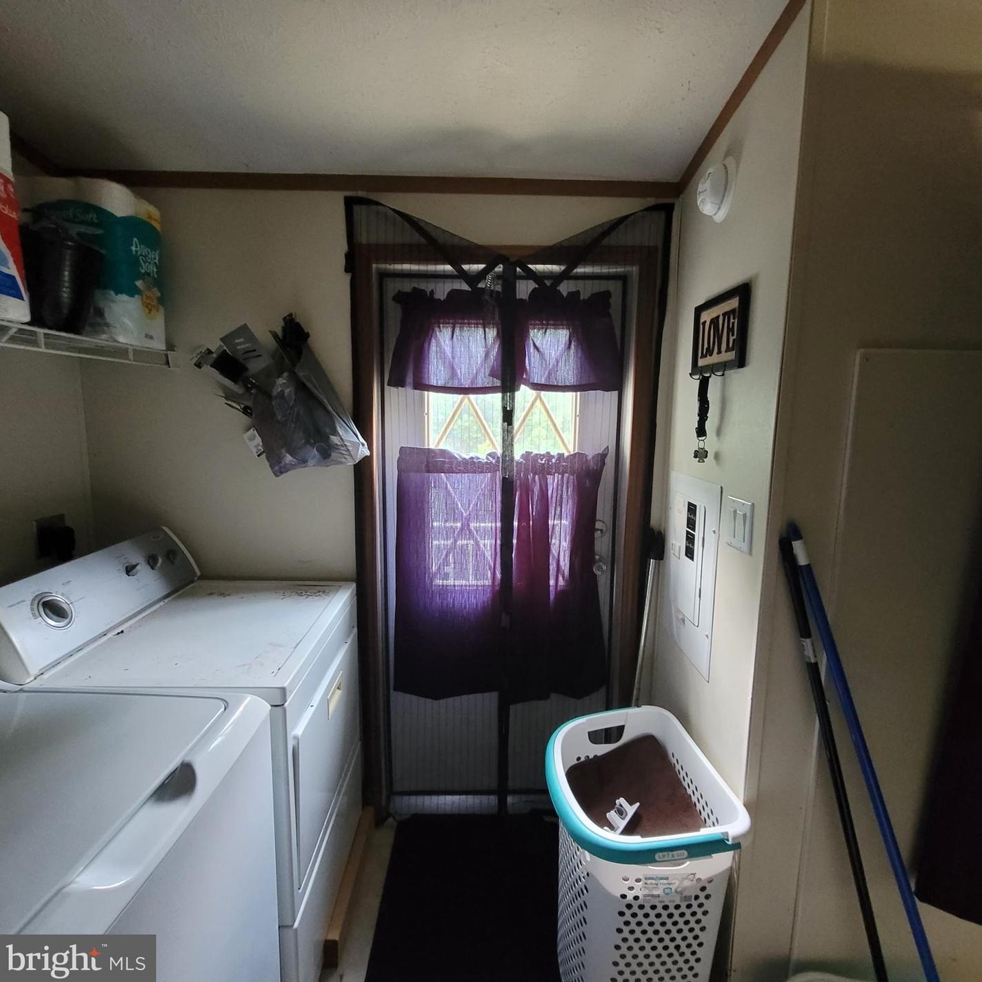 1976 East Ave, Vineland NJ 08360-2127 exterior