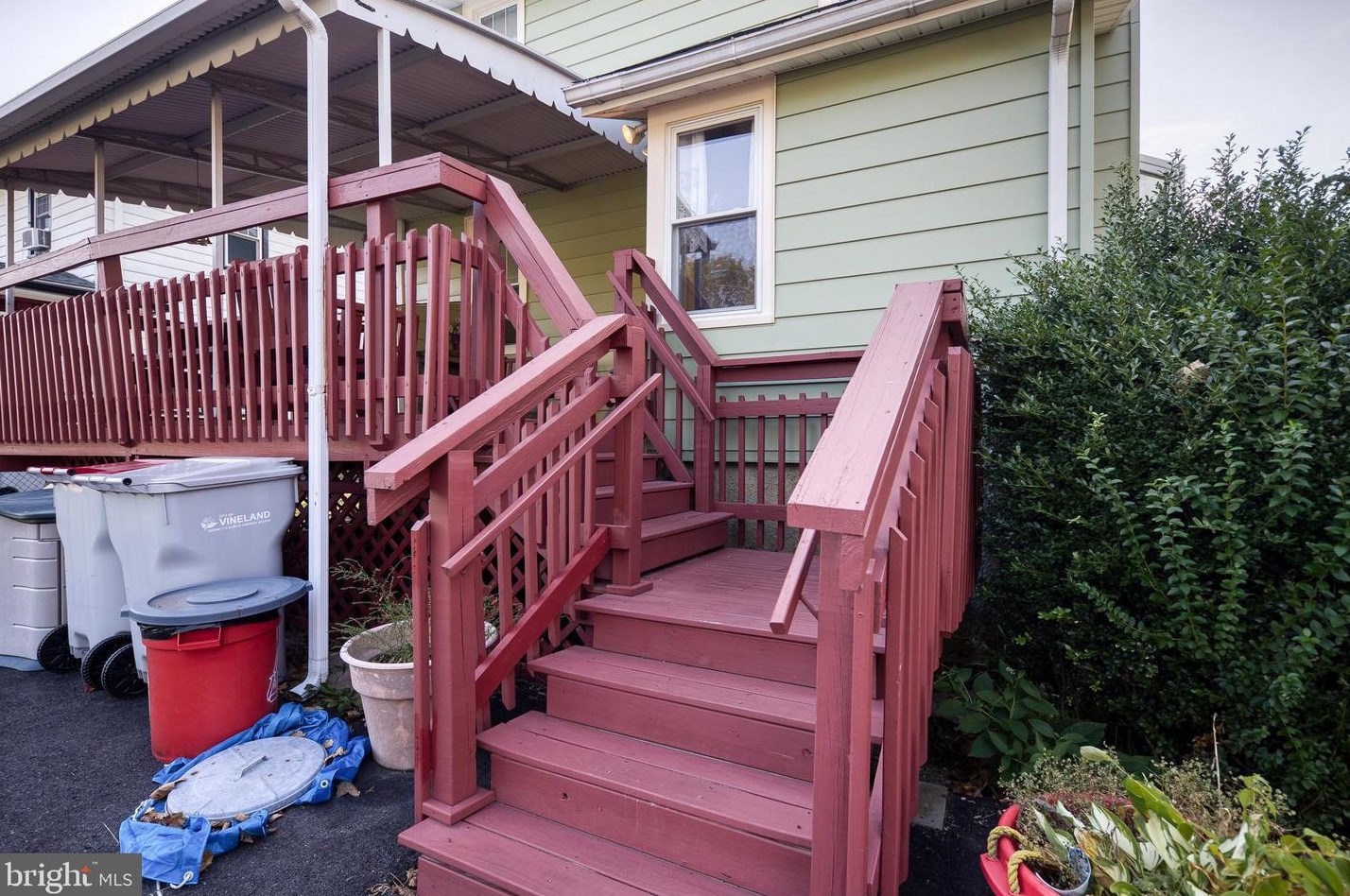 207 East Ave, Vineland NJ  08360-4717 exterior