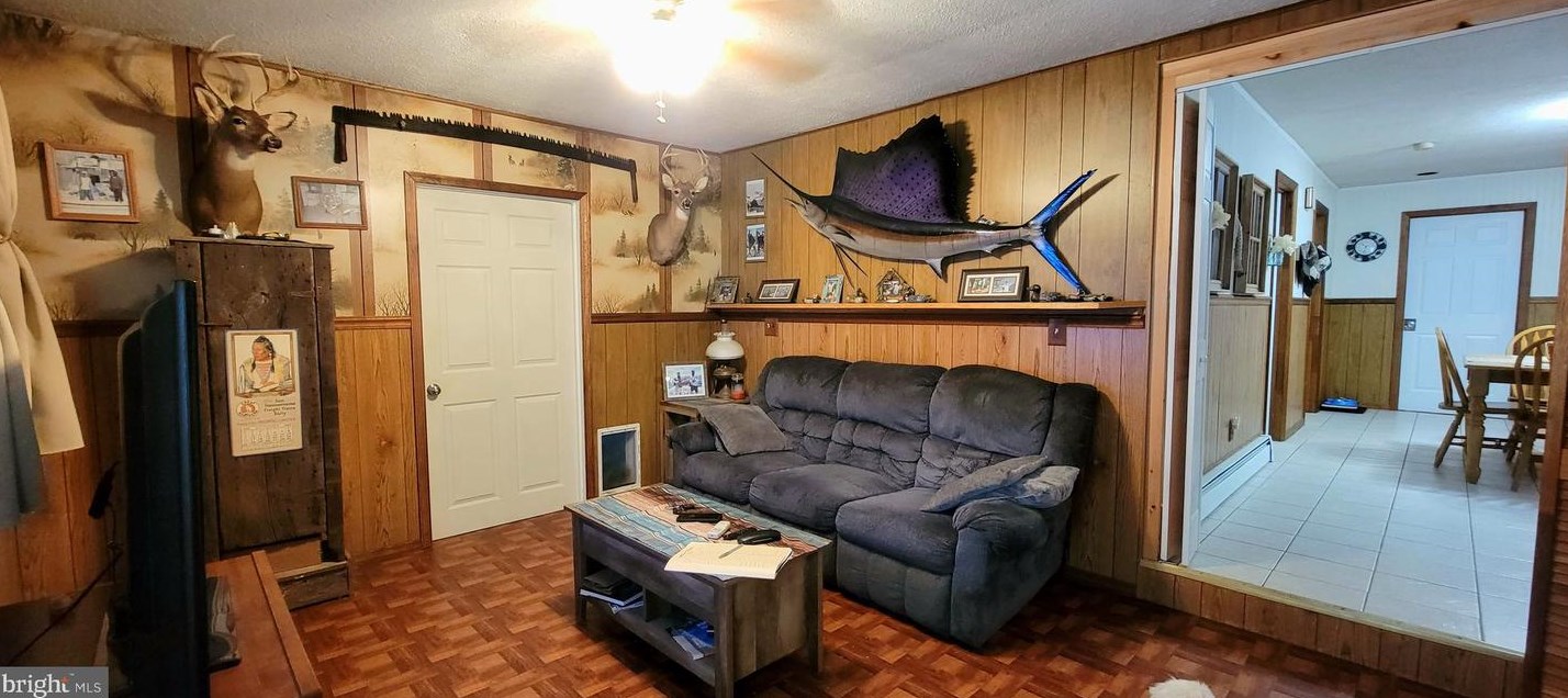 155 River Dr, Millville NJ  08332-9500 exterior