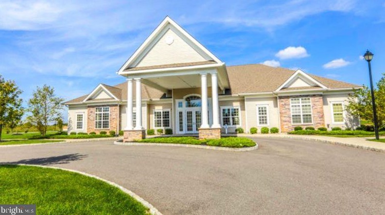 50 Cottage St, Millville NJ  08332-4829 exterior