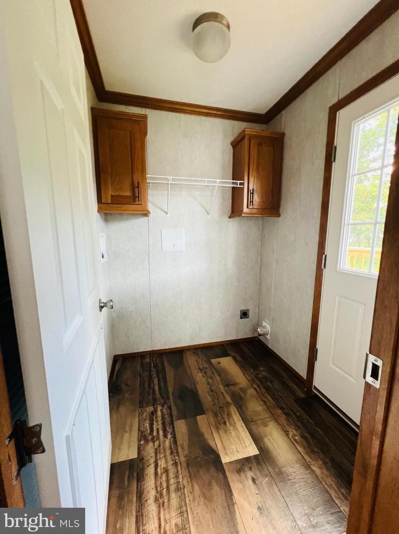 13 Mckinley Dr, Millville NJ 08332-4478 exterior