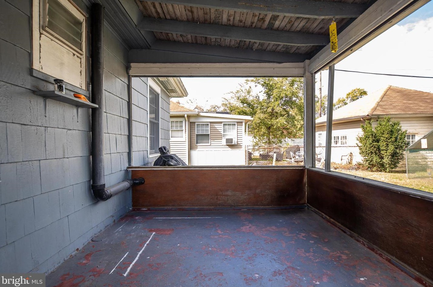 1004 Woodland Ave, Millville NJ  08332-3437 exterior