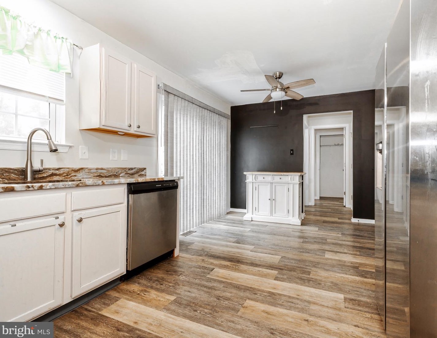 47 Lisa Marie Ter, Millville NJ  08332-4158 exterior