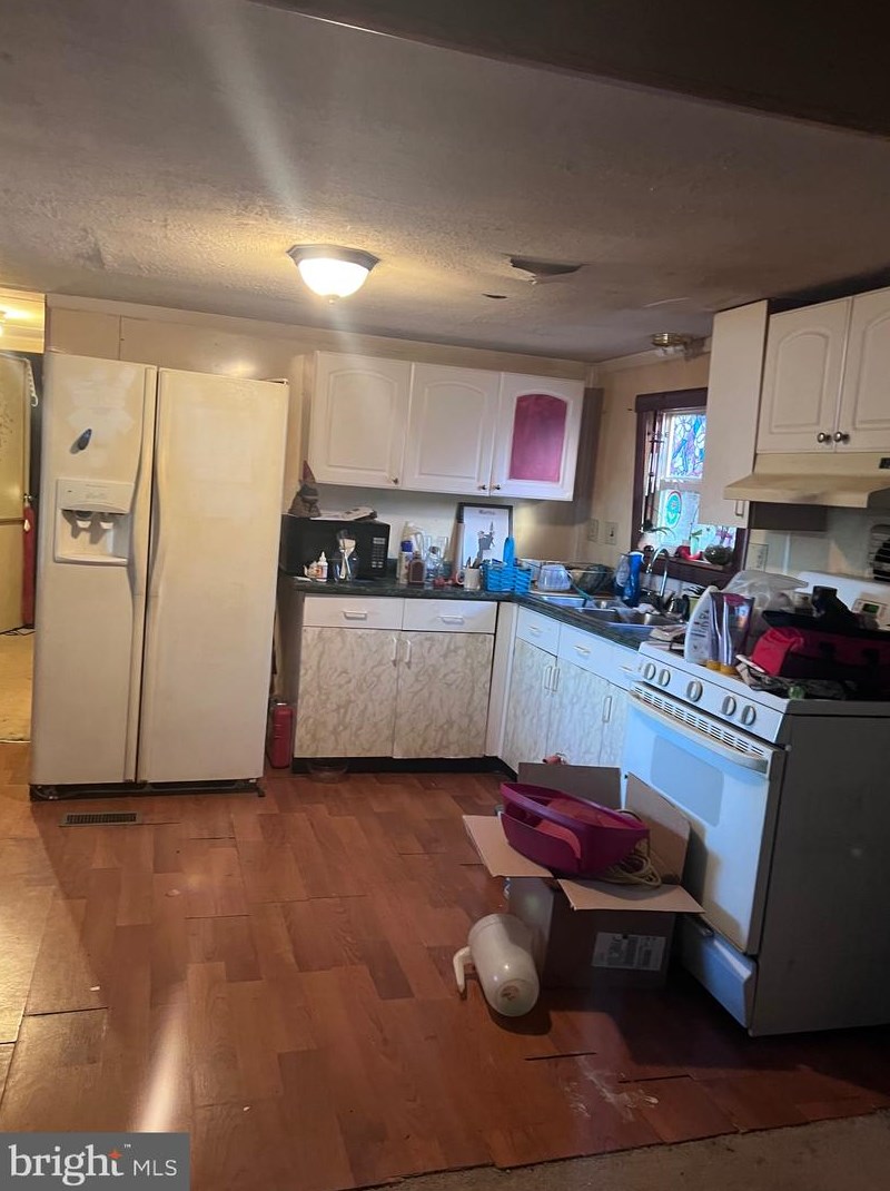 5 Mckinley Dr, Millville NJ  08332-4478 exterior