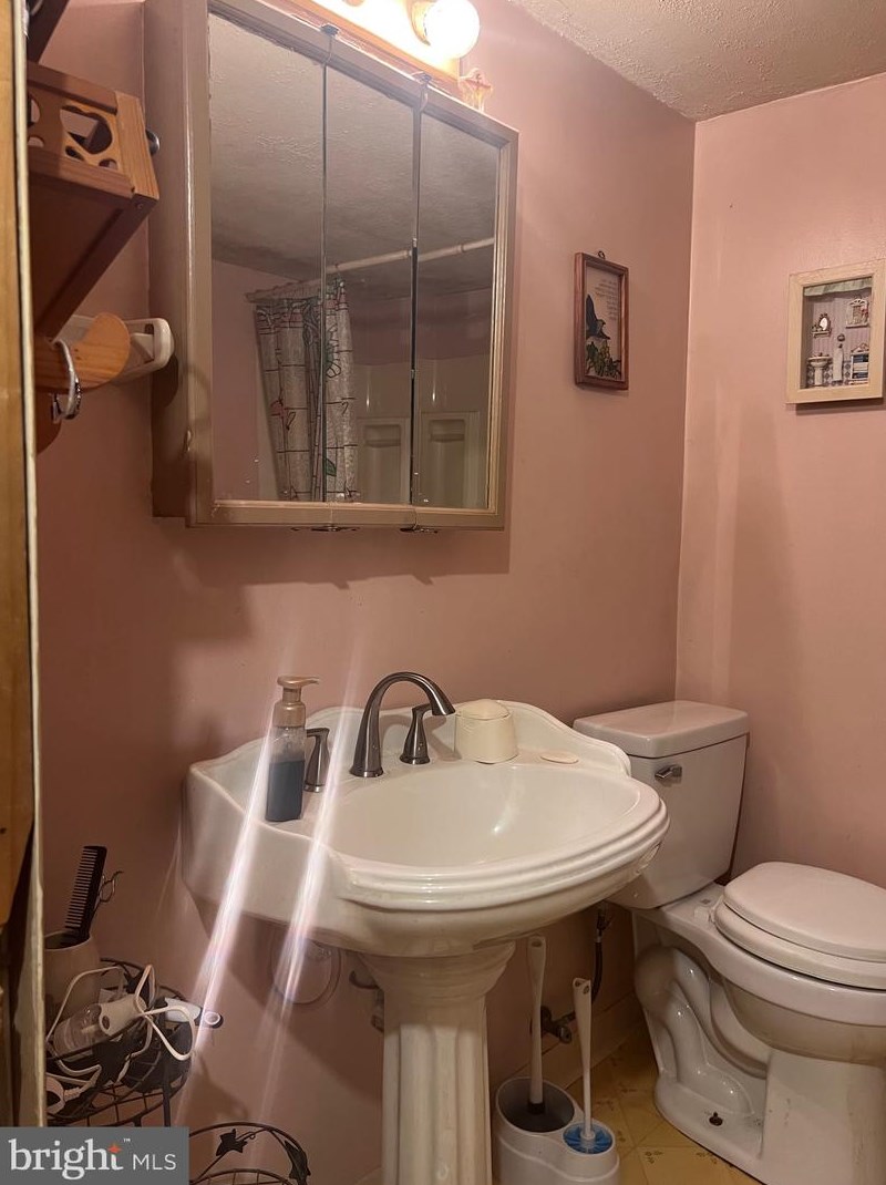5 Mckinley Dr, Millville NJ  08332-4478 exterior