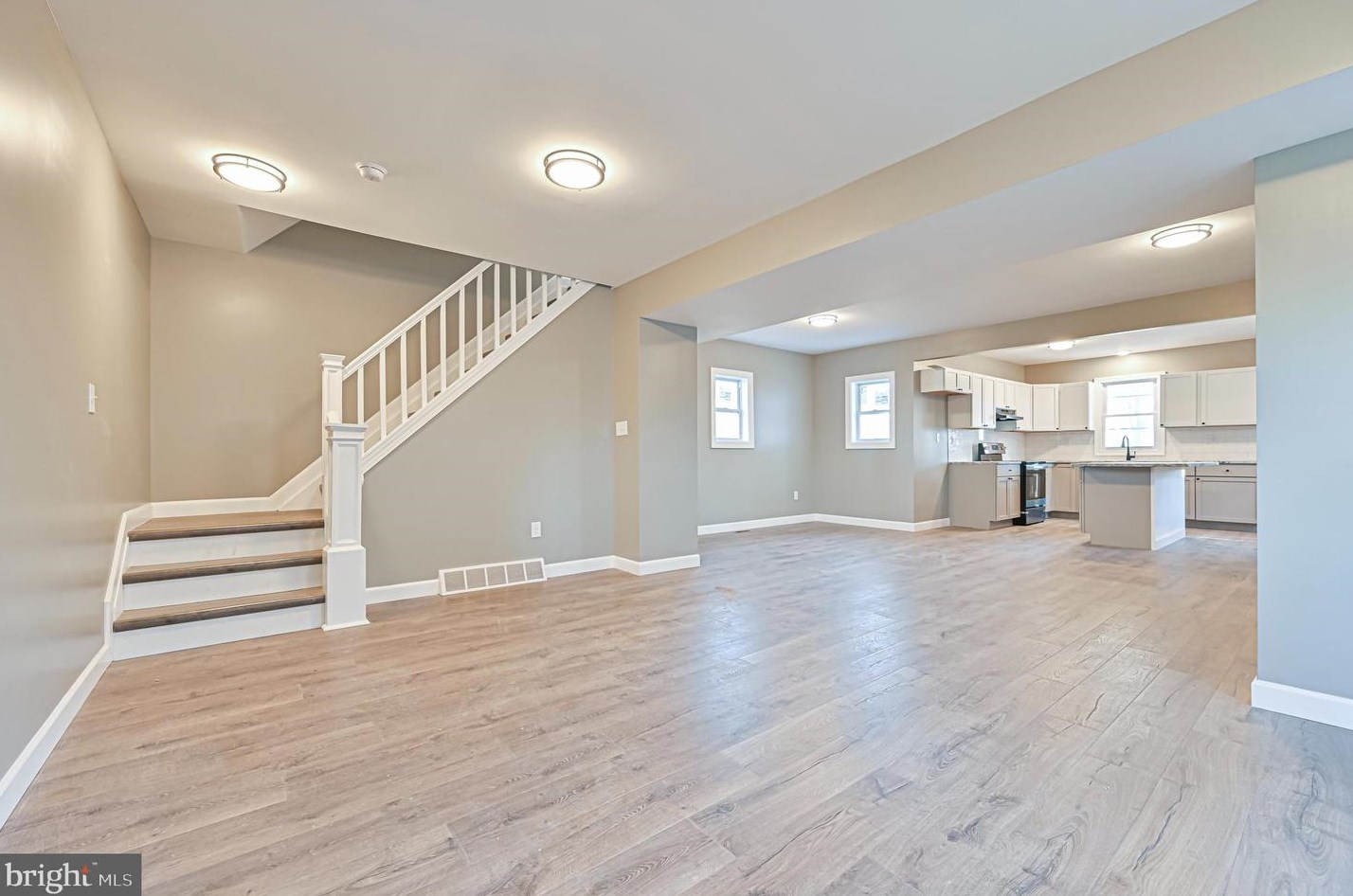 117 Foundry St, Millville NJ  08332-2805 exterior