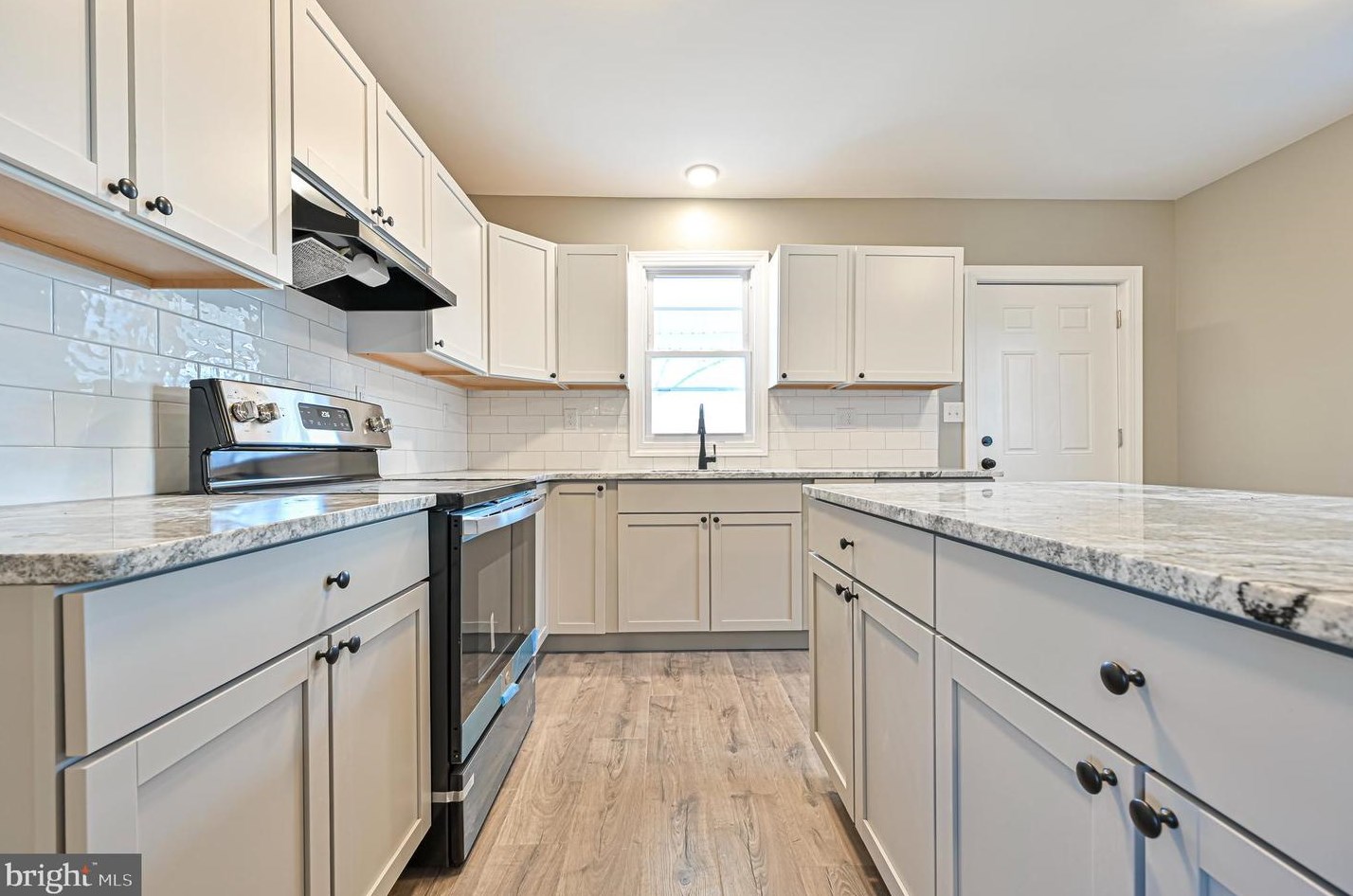 117 Foundry St, Millville NJ  08332-2805 exterior
