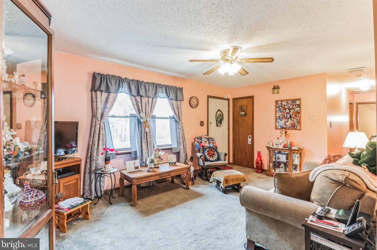 2309 Lakeshore Dr, Millville NJ  08332-7240 exterior