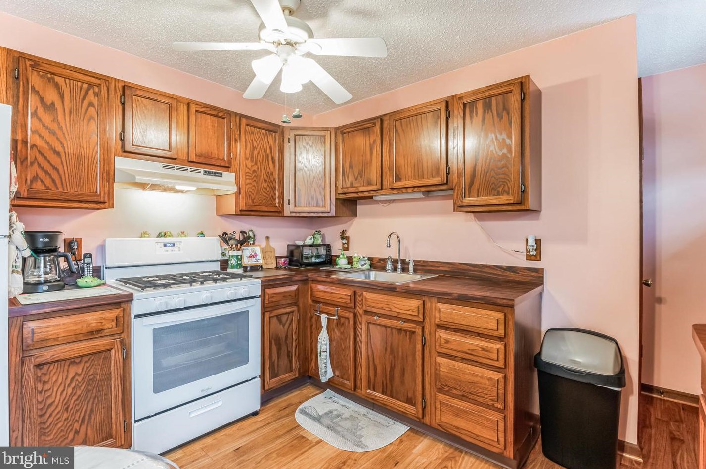 2309 Lakeshore Dr, Millville NJ  08332-7240 exterior