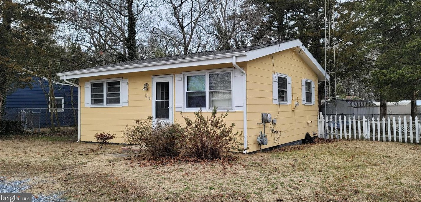 1210 Buckshutem Rd, Millville NJ  08332-7255 exterior
