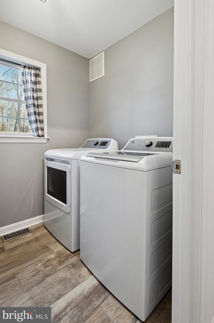 2434 Clover Ln, Millville NJ  08332-6408 exterior