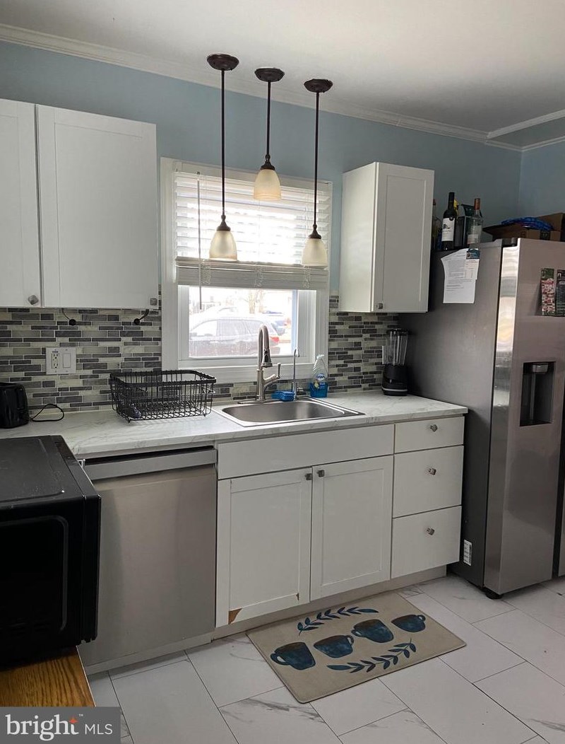 1112 Pine St, Millville NJ  08332-3263 exterior