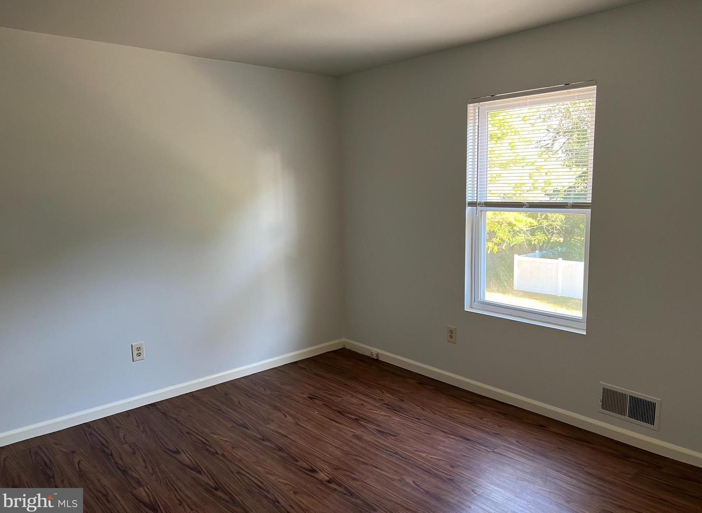 2485 Oak Rd, Vineland NJ  08361-2507 exterior