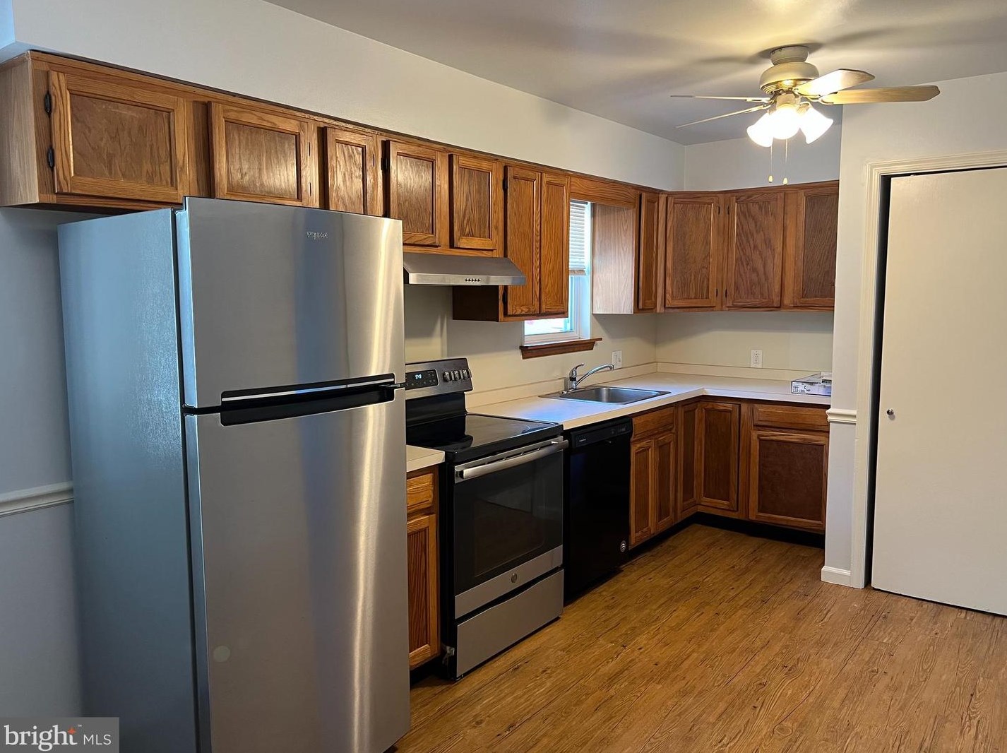 2485 Oak Rd, Vineland NJ  08361-2507 exterior
