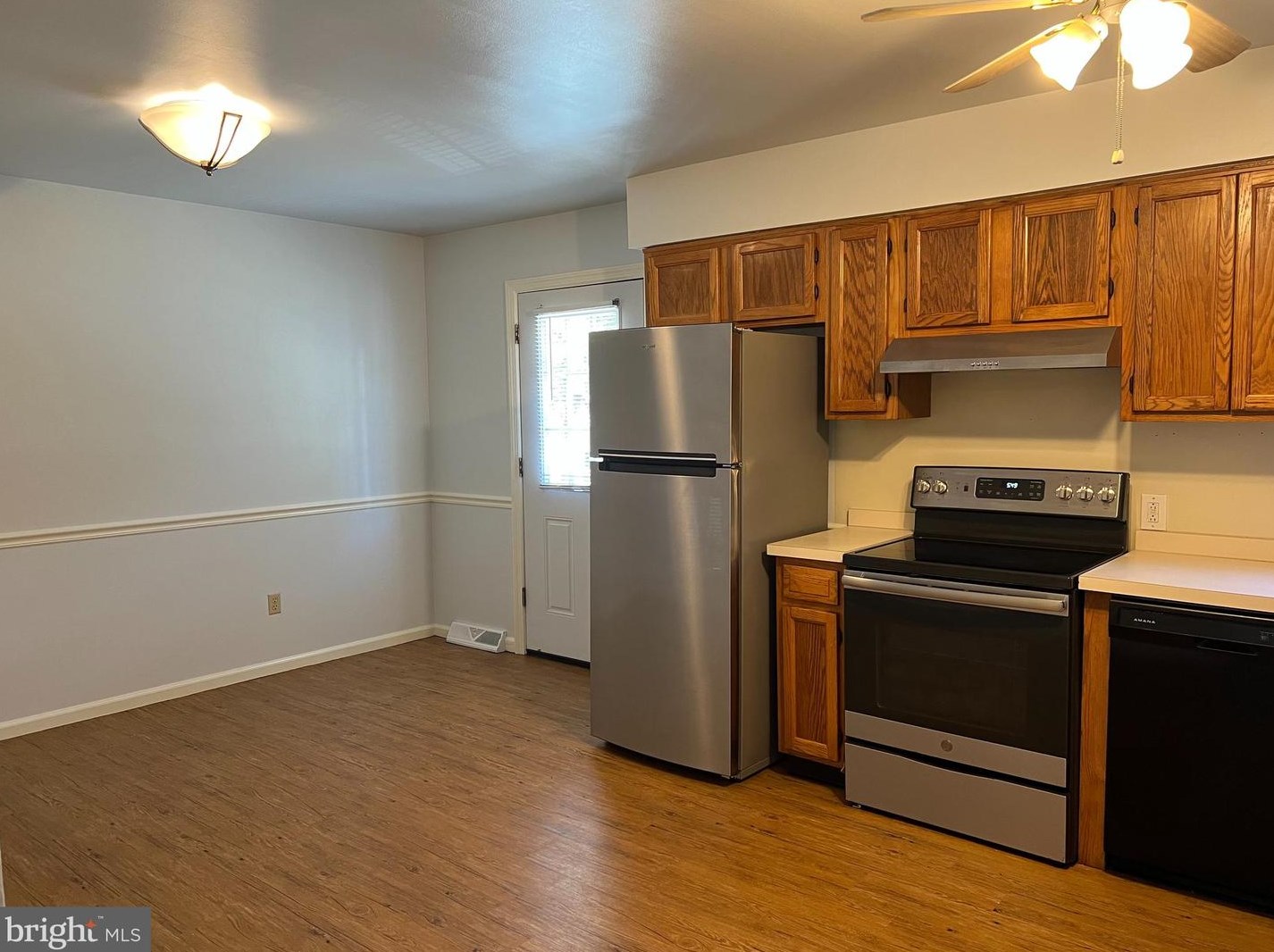 2485 Oak Rd, Vineland NJ  08361-2507 exterior