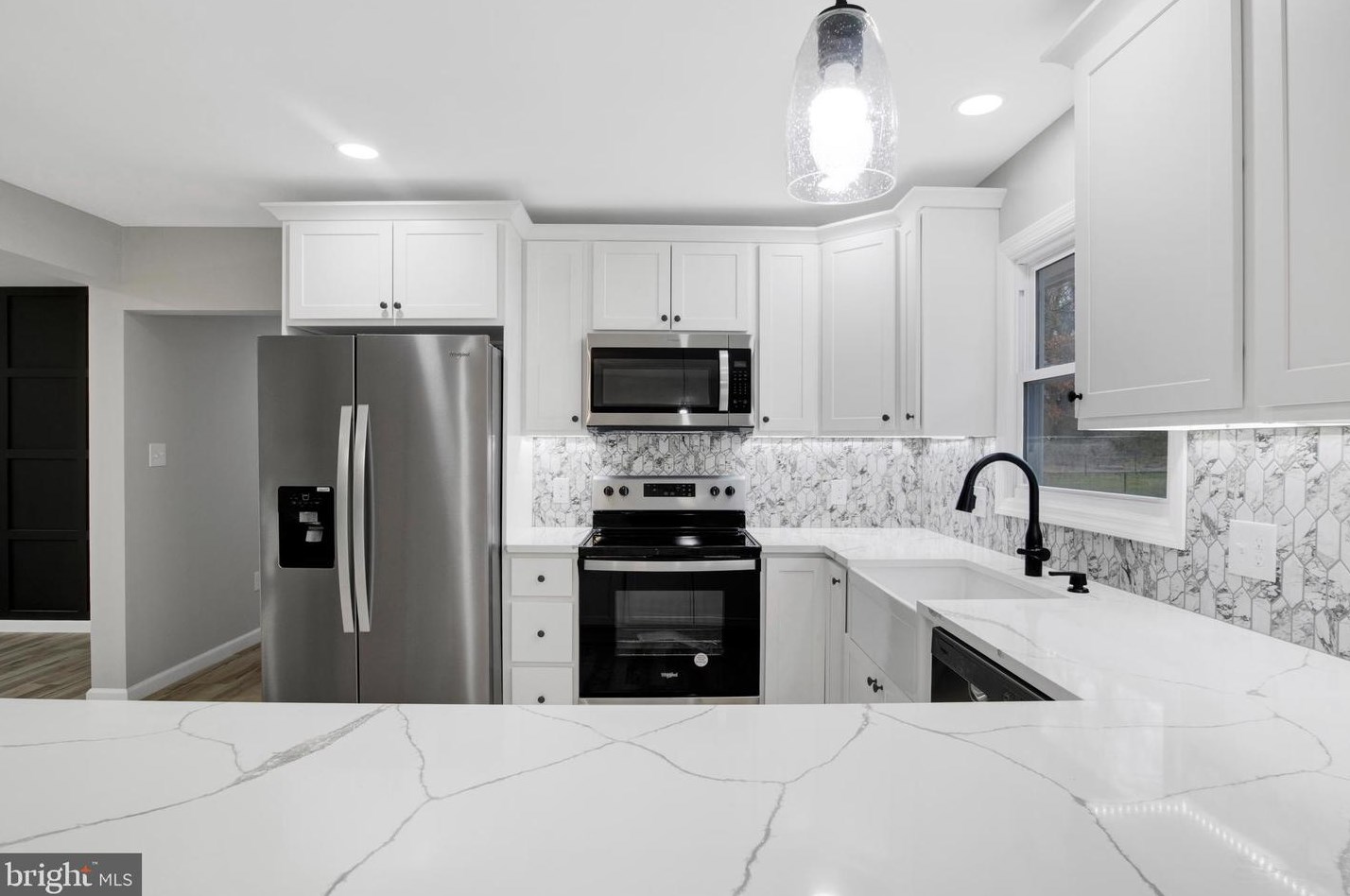 49 Roberts Ave, Stow Creek Twp NJ 08302-3638 exterior