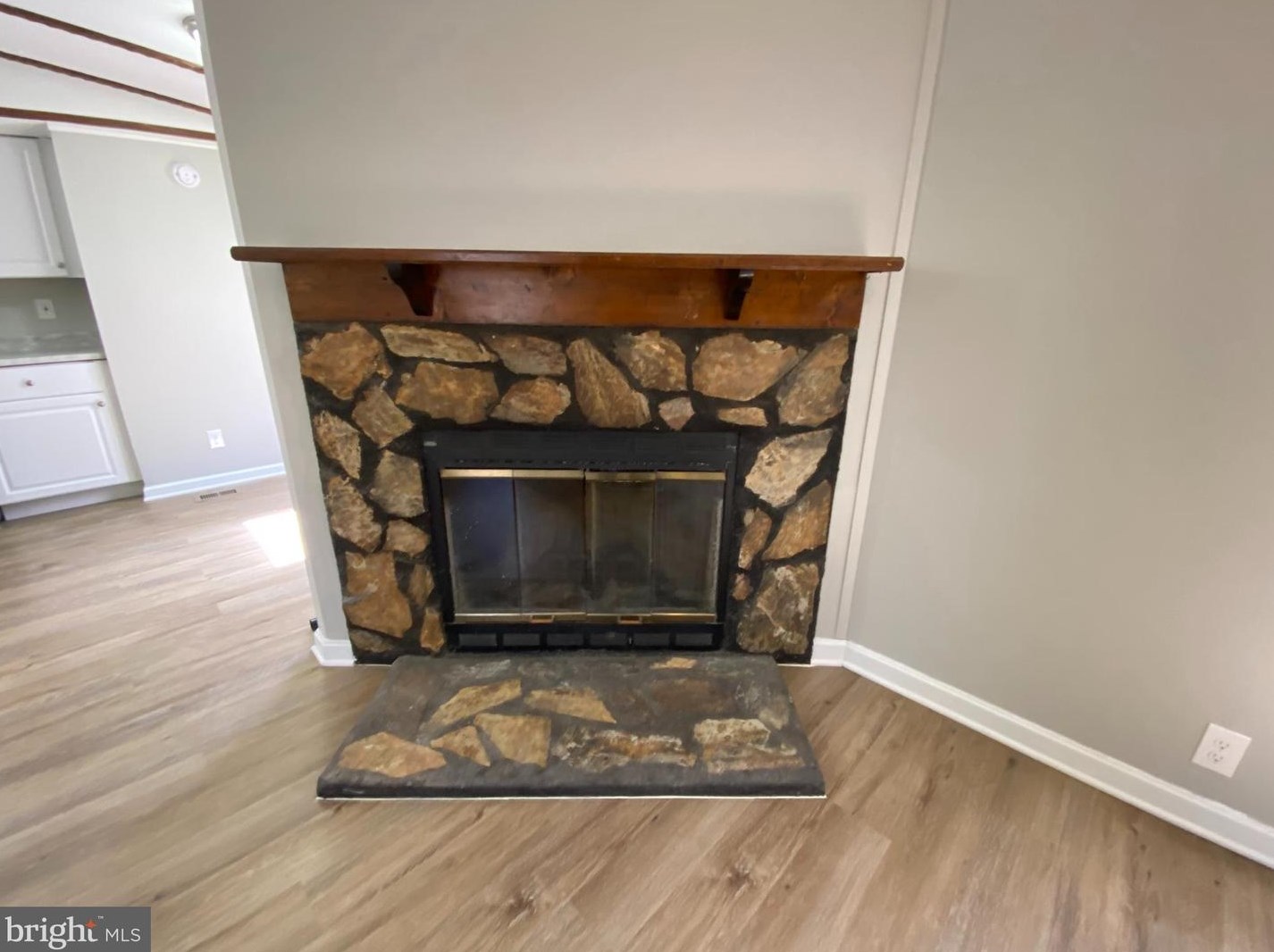 246 Poplar Rd, Millville NJ  08332-7001 exterior