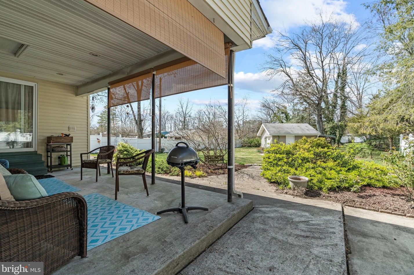 606 Valatia Ave, Millville NJ  08332-3918 exterior