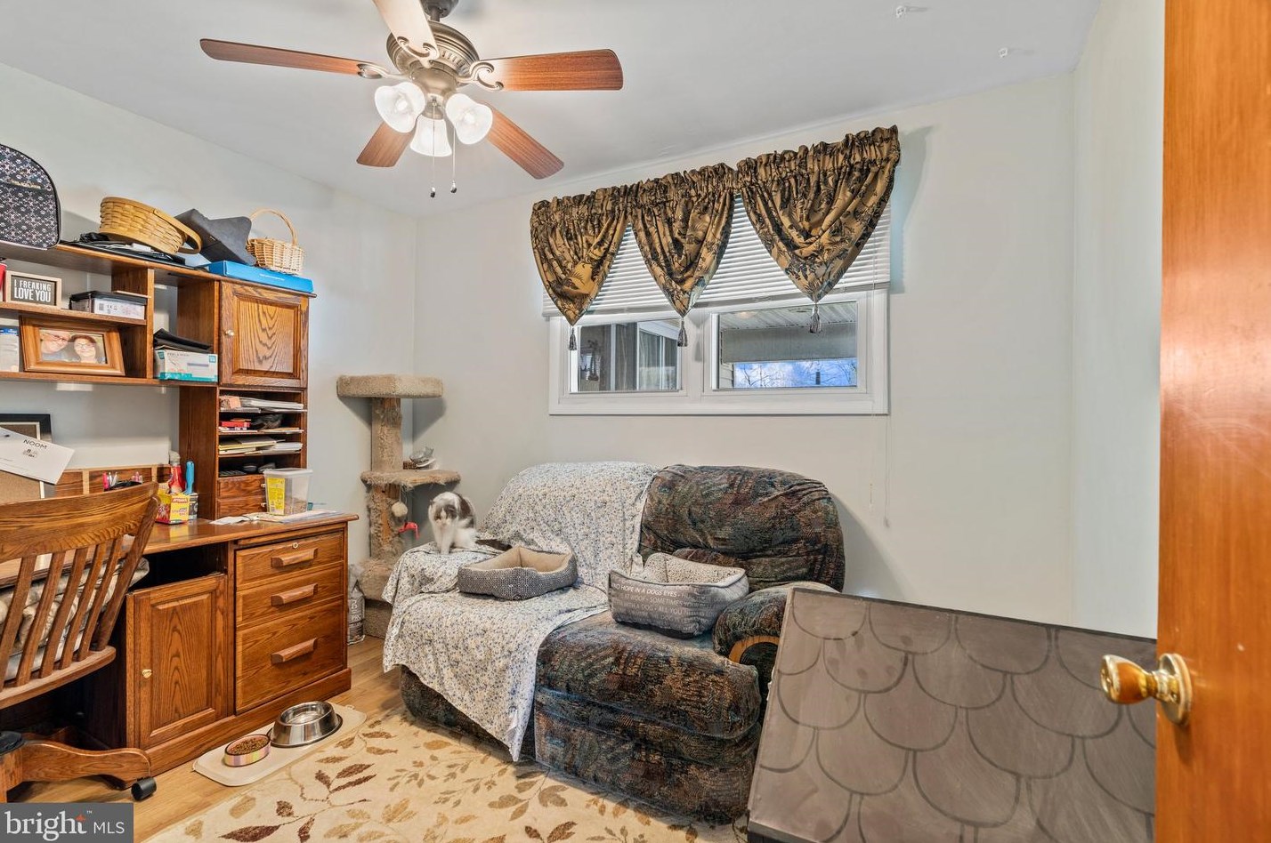 606 Valatia Ave, Millville NJ  08332-3918 exterior