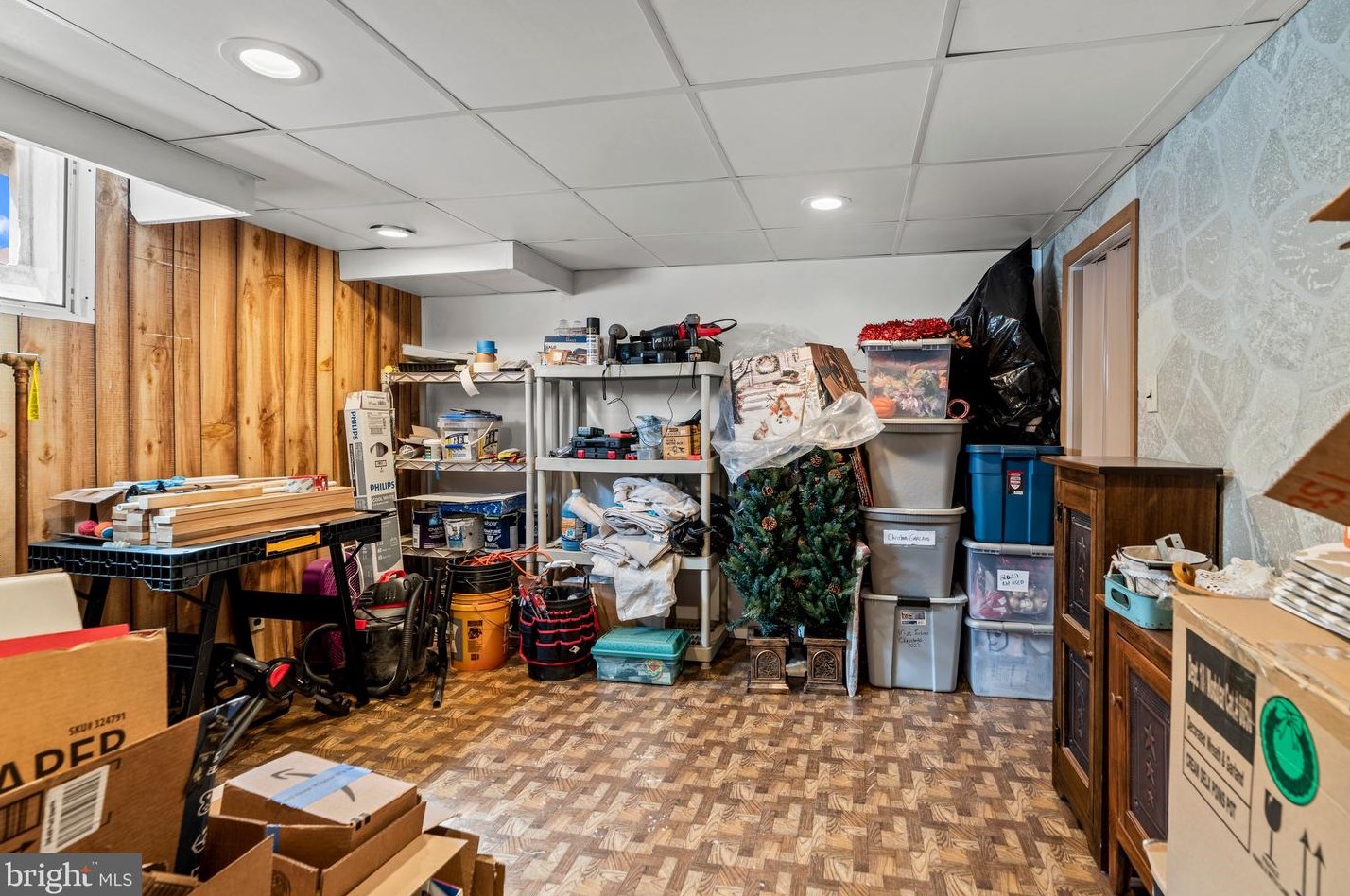 606 Valatia Ave, Millville NJ  08332-3918 exterior