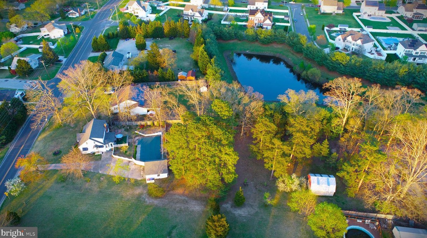 2113 Newcombtown Rd, Millville NJ  08332-1829 exterior