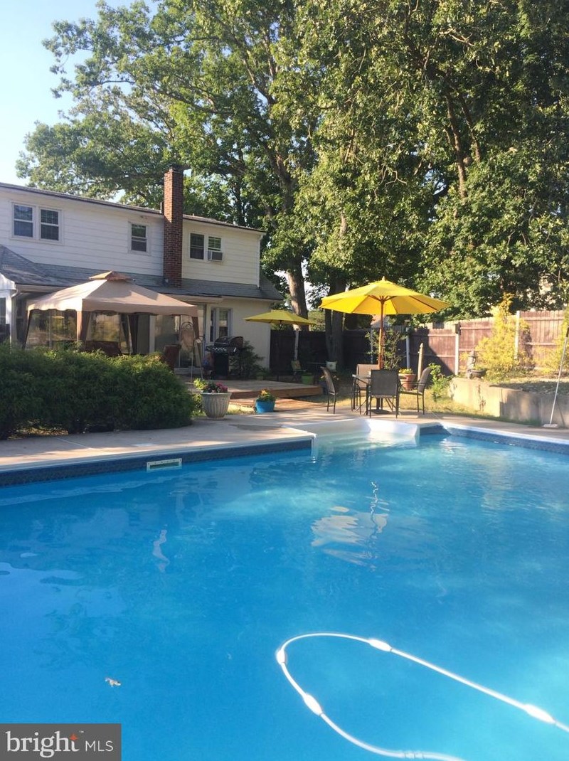 2113 Newcombtown Rd, Millville NJ  08332-1829 exterior