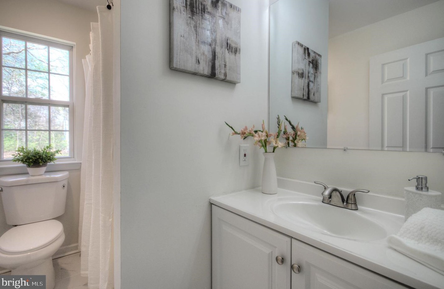 7 Emily Dr, Millville NJ  08332-5134 exterior