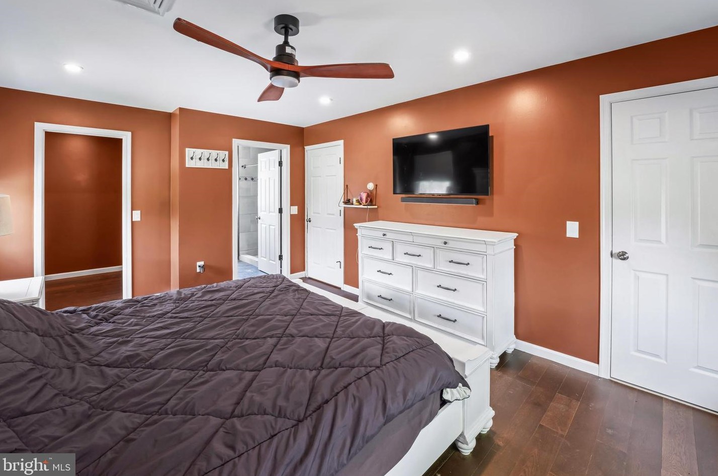 1509 Oak Rd, Vineland NJ  08360-2247 exterior