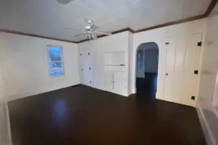 302 W Main St, Millville, NJ 08332 - Photo 17