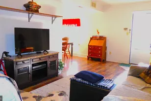 110 Daffodil Rd, Millville, NJ 08332 - Photo 7