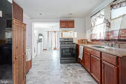 736 S East Avenue, Vineland, NJ 08360 - Photo 9