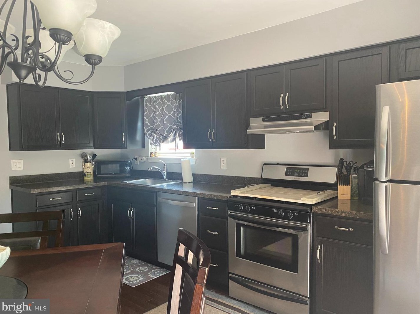 2222 Pamela Ct, Waterford Township NJ  08004-2804 exterior