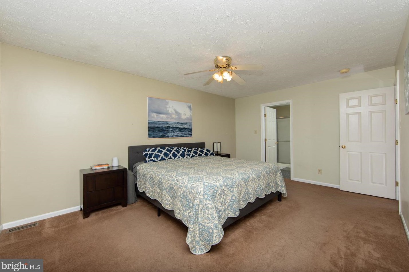 2 Touchstone Ct, Erial NJ  08081-4704 exterior