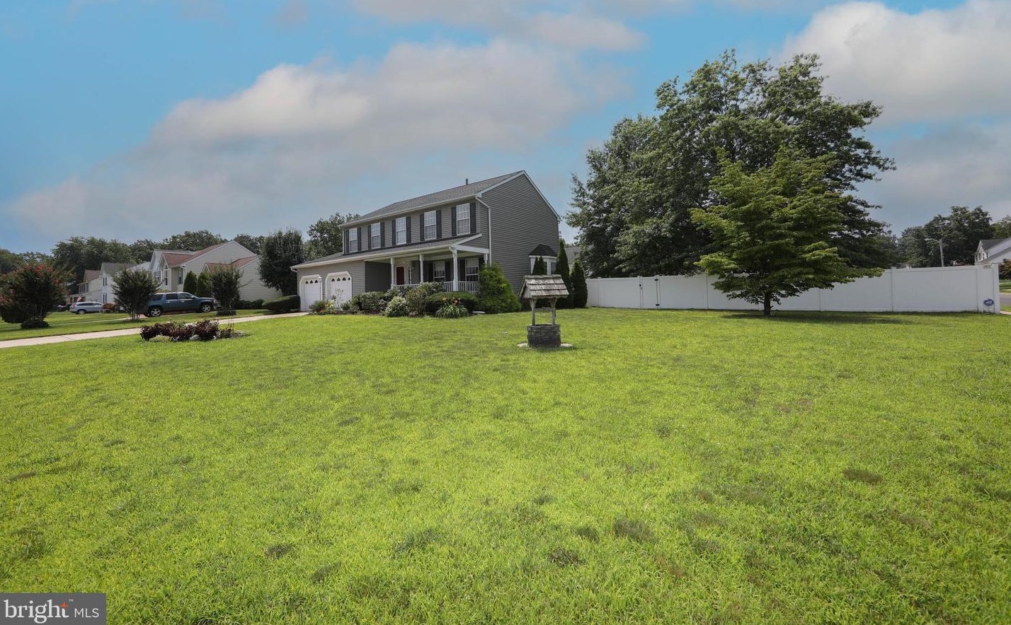 2 Touchstone Ct, Erial NJ  08081-4704 exterior
