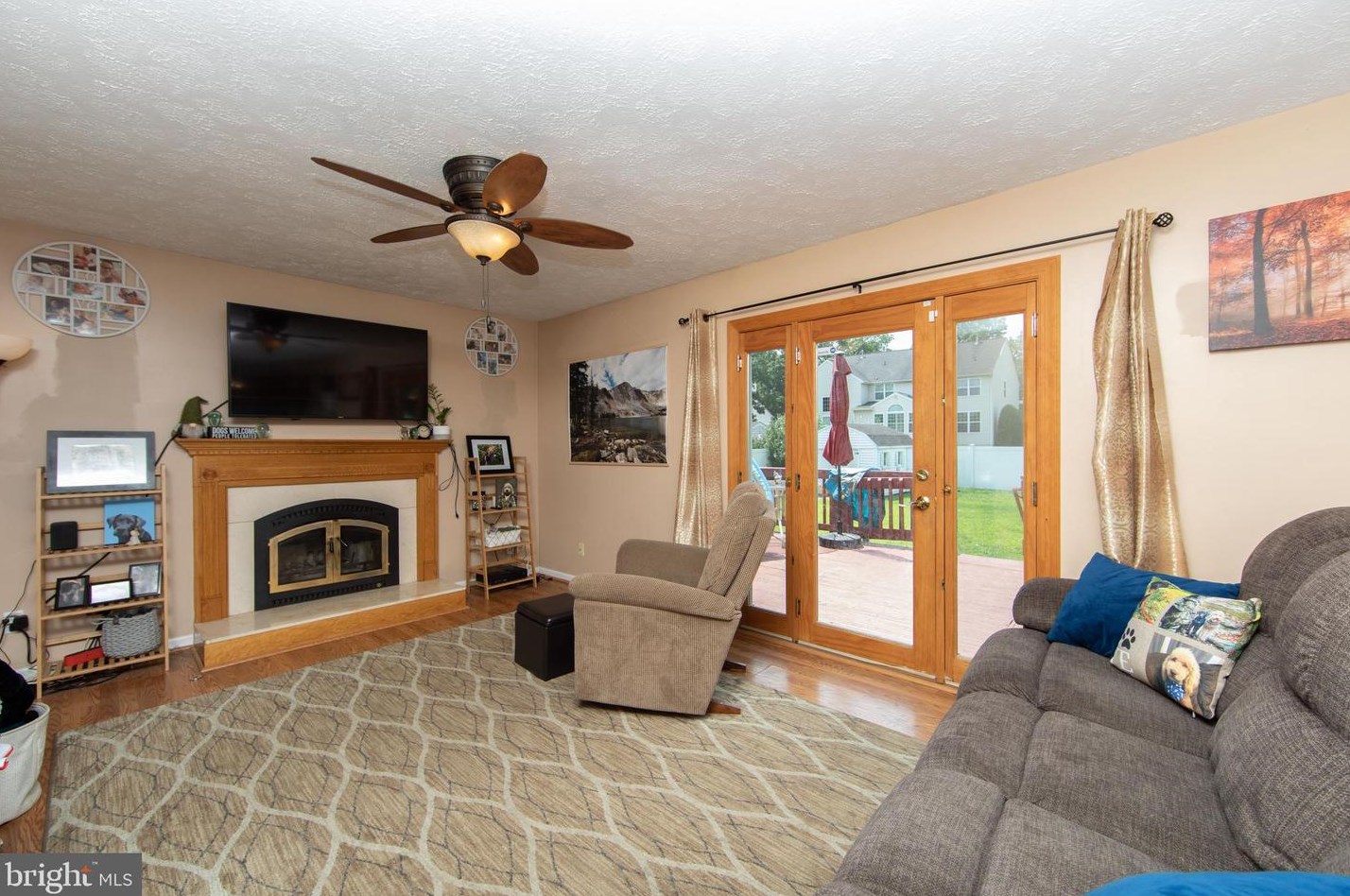 2 Touchstone Ct, Erial NJ  08081-4704 exterior