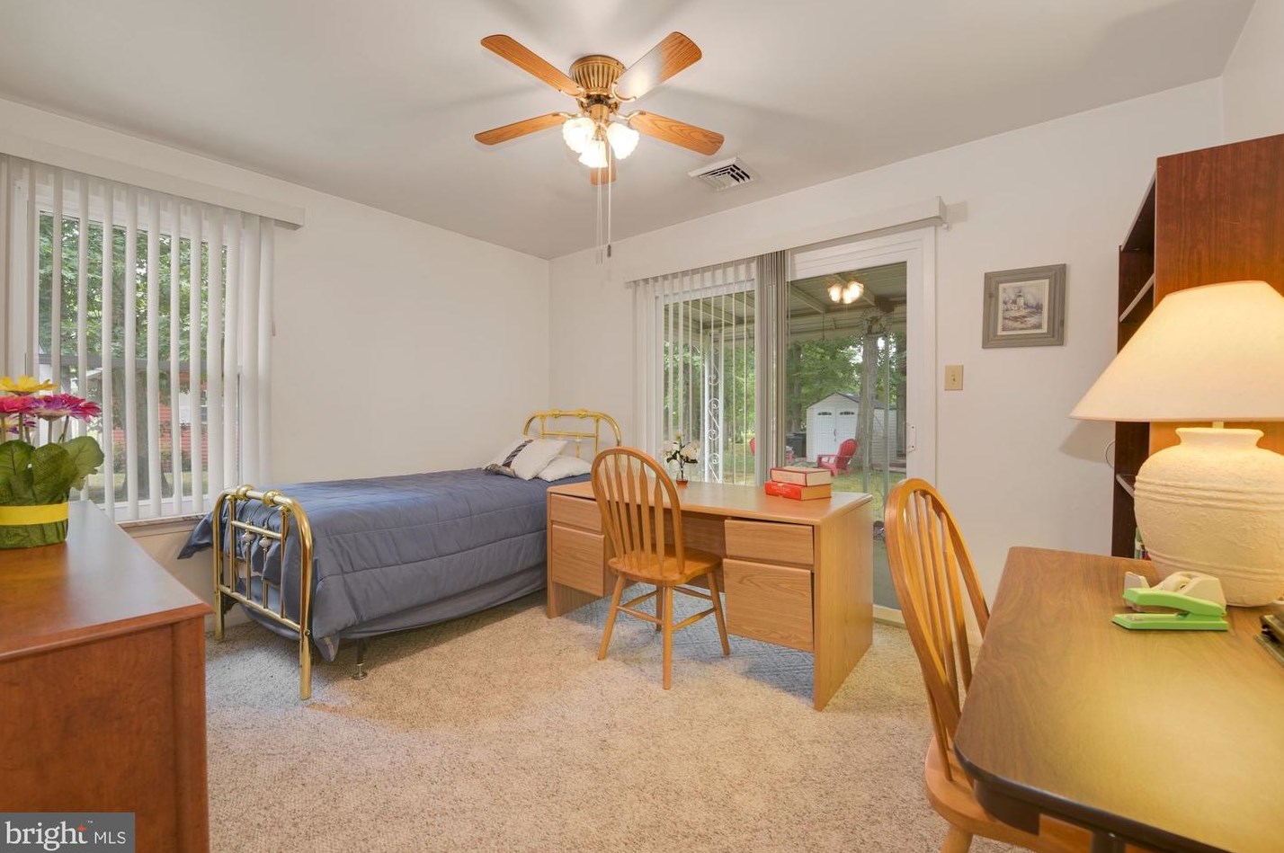 102 Oak Ave, Elm NJ  08037-9636 exterior