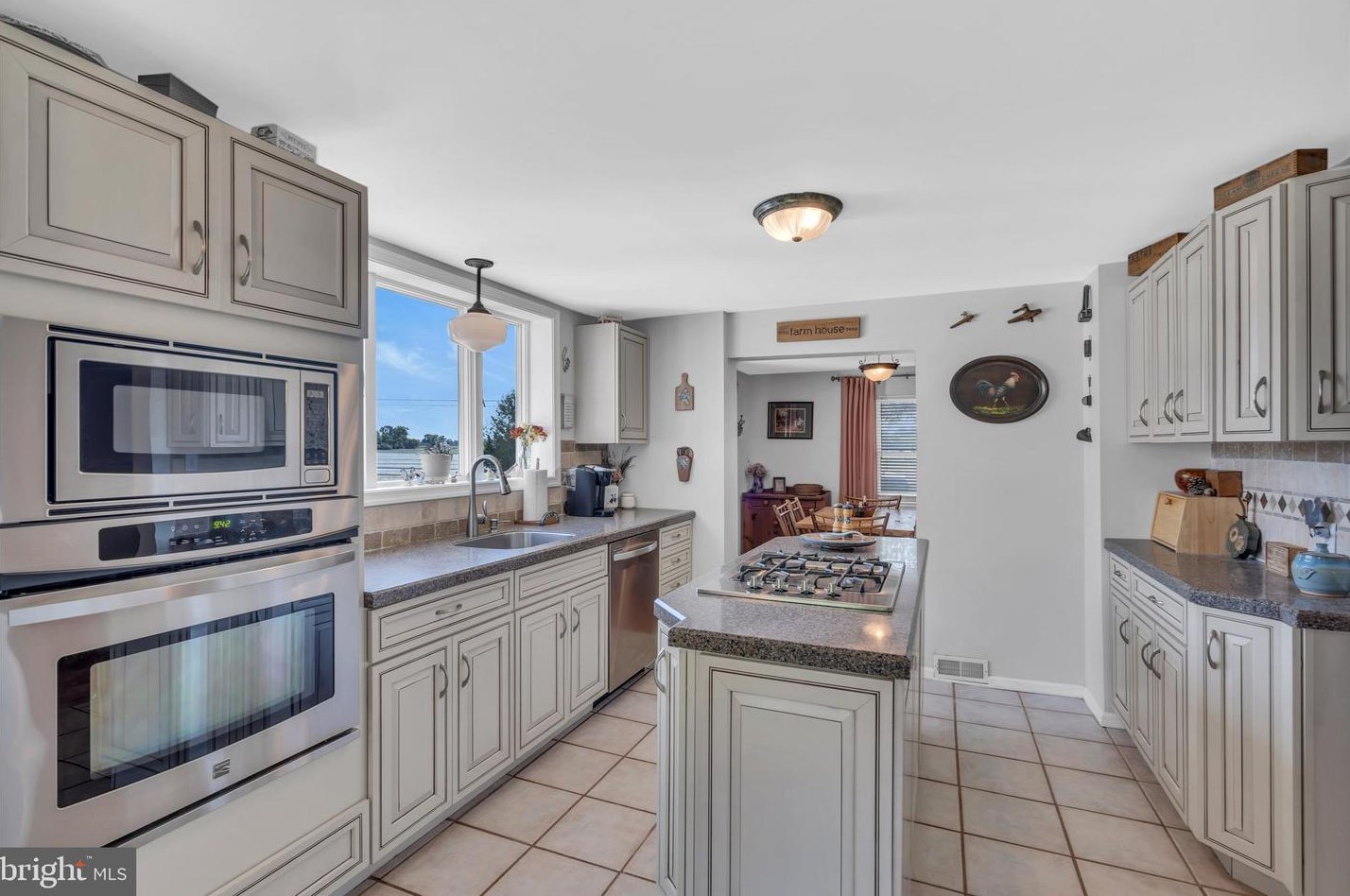 807 Flittertown Rd, Elm NJ  08037-9015 exterior