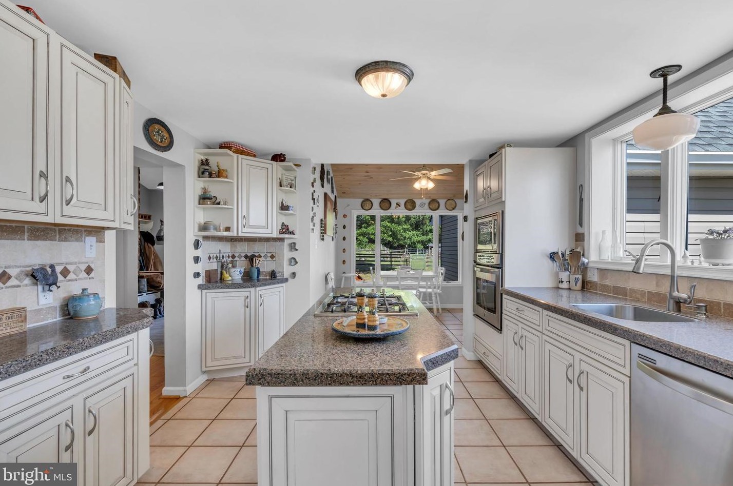 807 Flittertown Rd, Elm NJ  08037-9015 exterior