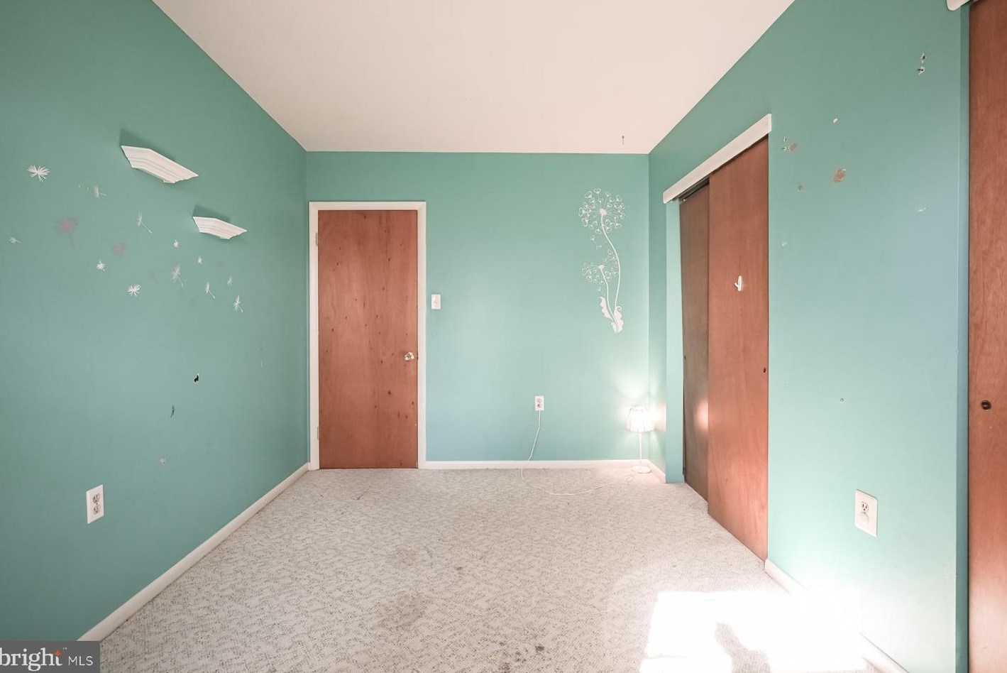 2304 Auburn Ave, Waterford Township NJ 08004-1722 exterior