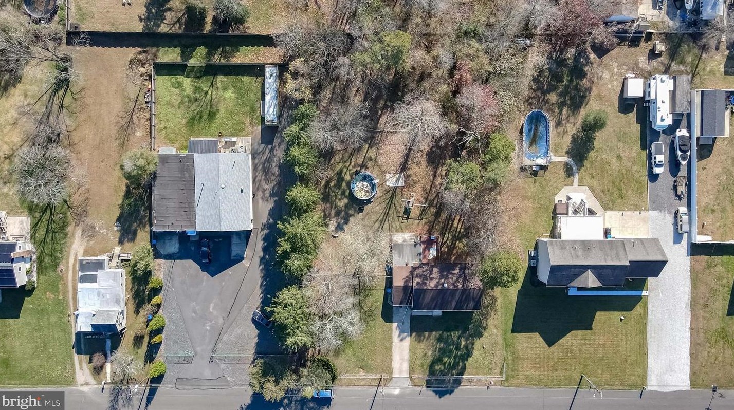 2304 Auburn Ave, Waterford Township NJ 08004-1722 exterior