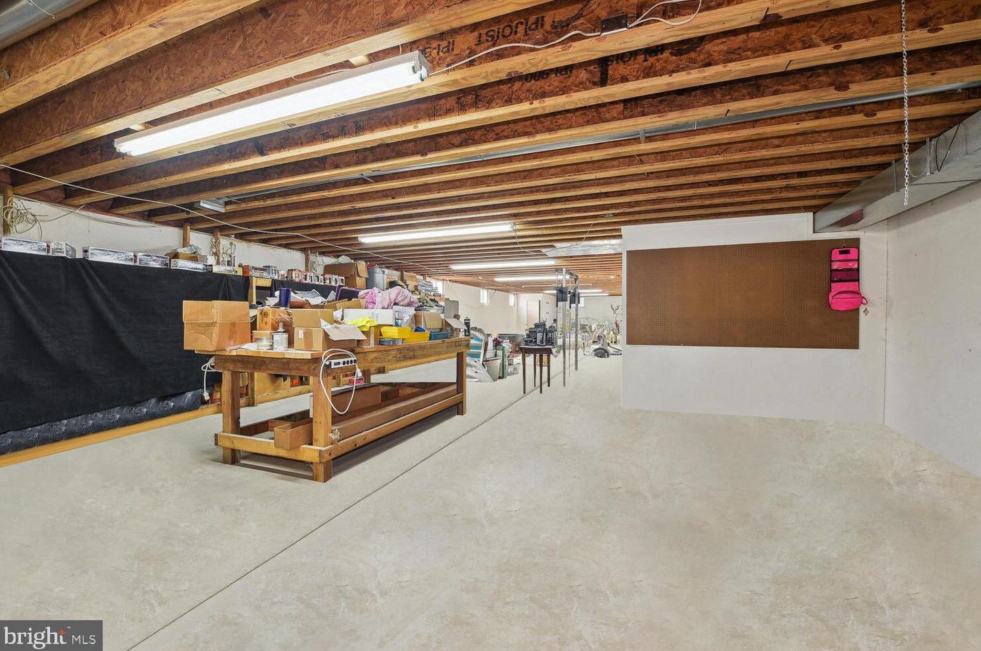 1007 Lincoln Ave, Waterford Township NJ 08004-1239 exterior