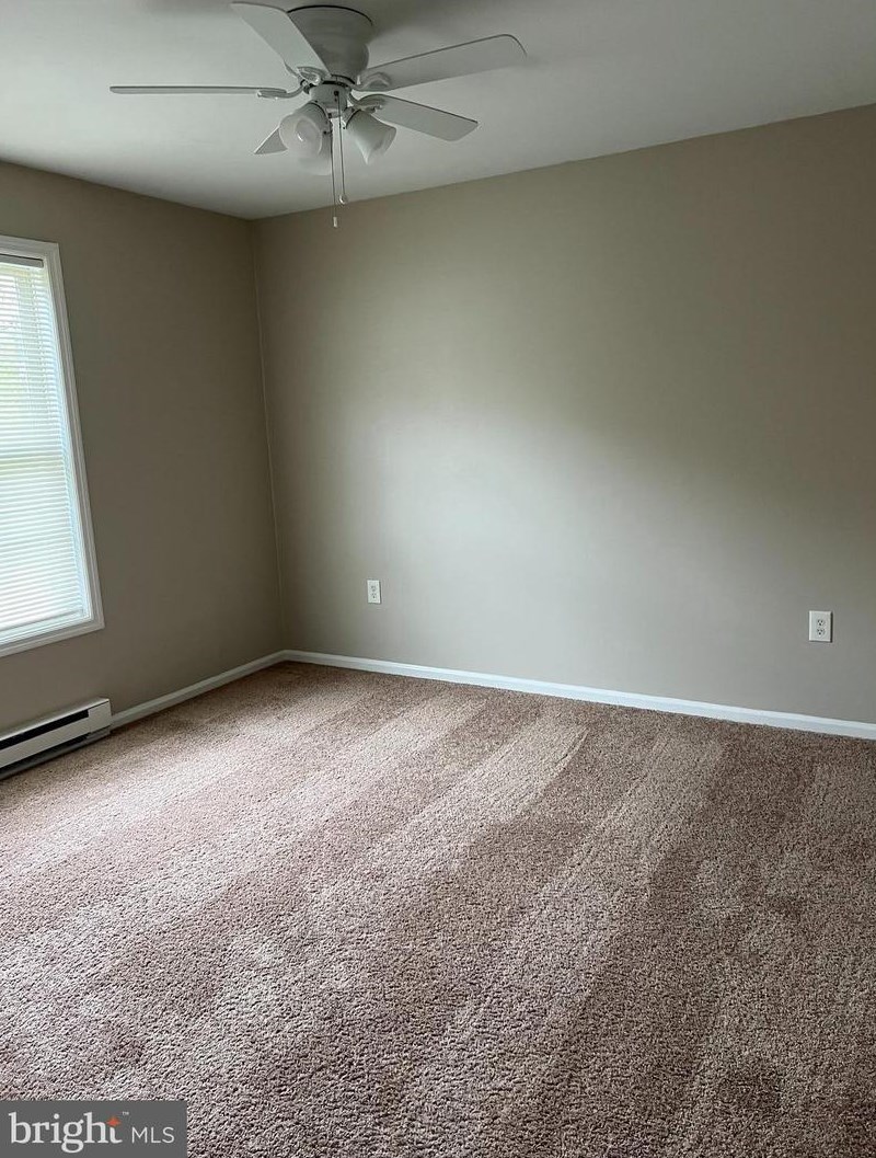 209 Gibbons Ct, Waterford Township NJ  08004-2448 exterior