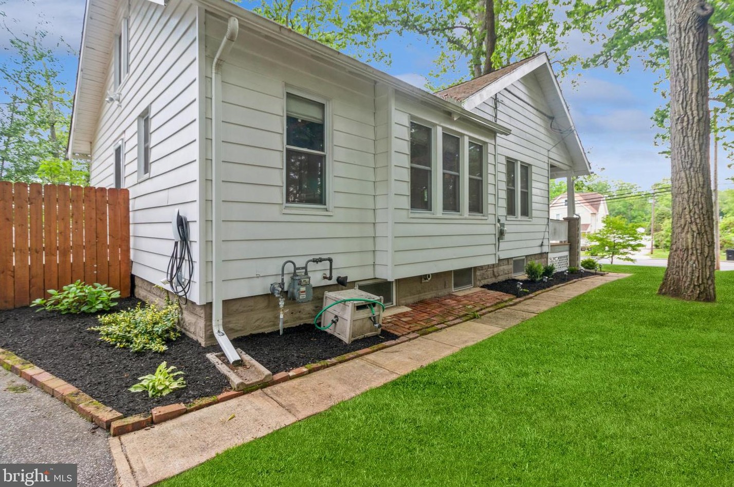 2139 Atco Ave, Waterford Township NJ  08004-1937 exterior